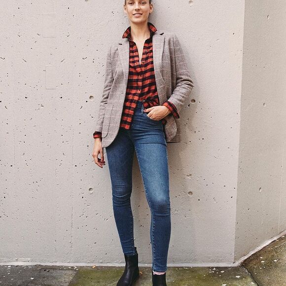 ✨ 10" High-Rise Skinny Jeans ✨ - Picture 1 of 11